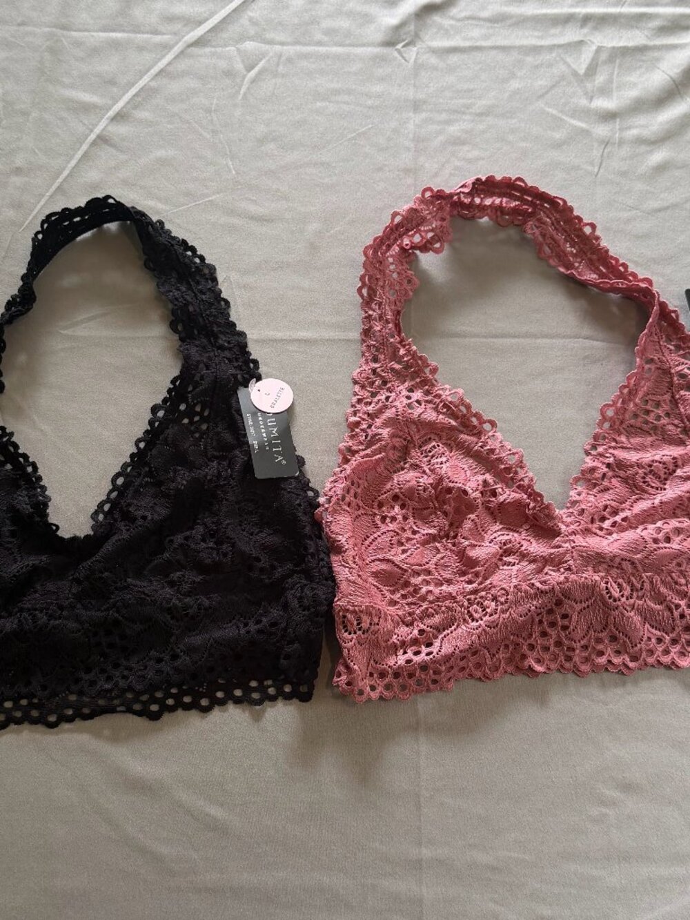 Set of 2 Youmita Woman’s Floral Lace Halter Bralette NWT Size Large Black/Mauve